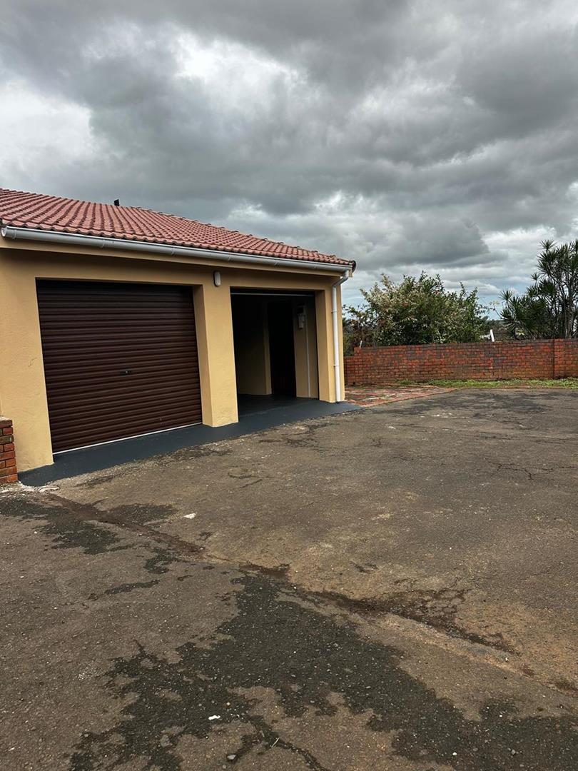 4 Bedroom Property for Sale in Panorama KwaZulu-Natal