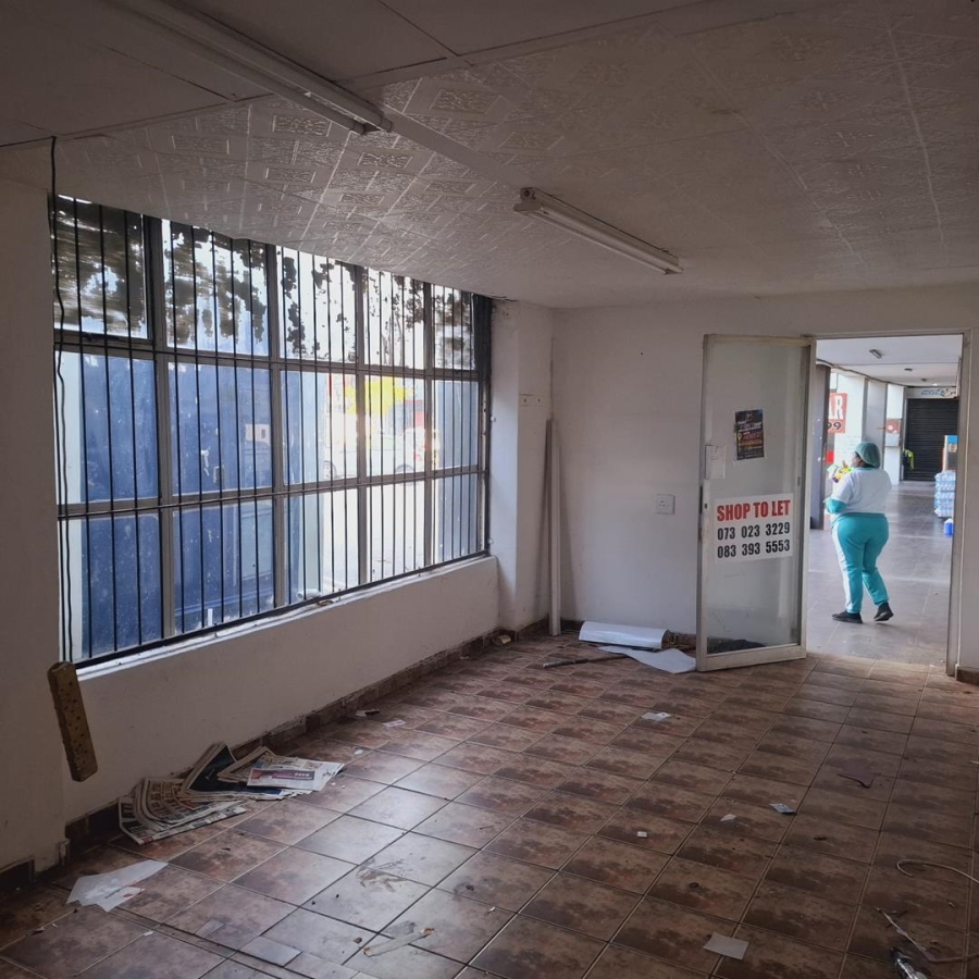 To Let 0 Bedroom Property for Rent in Westcliff KwaZulu-Natal