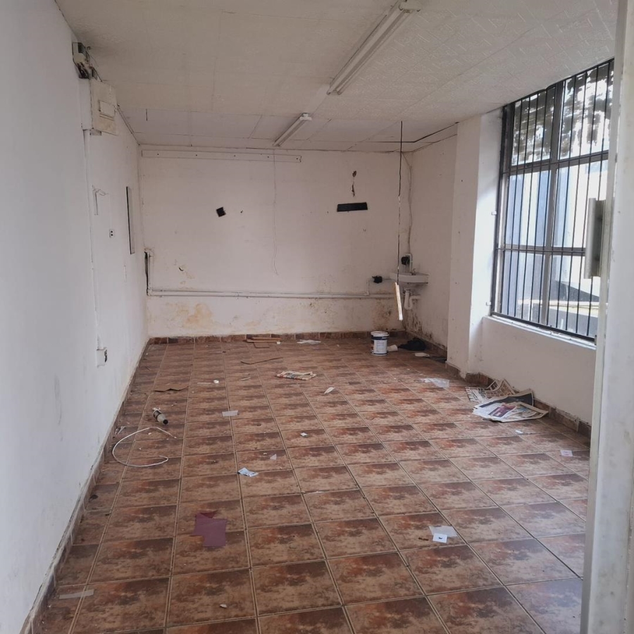 To Let 0 Bedroom Property for Rent in Westcliff KwaZulu-Natal