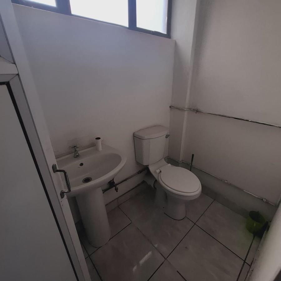 To Let 0 Bedroom Property for Rent in Westcliff KwaZulu-Natal