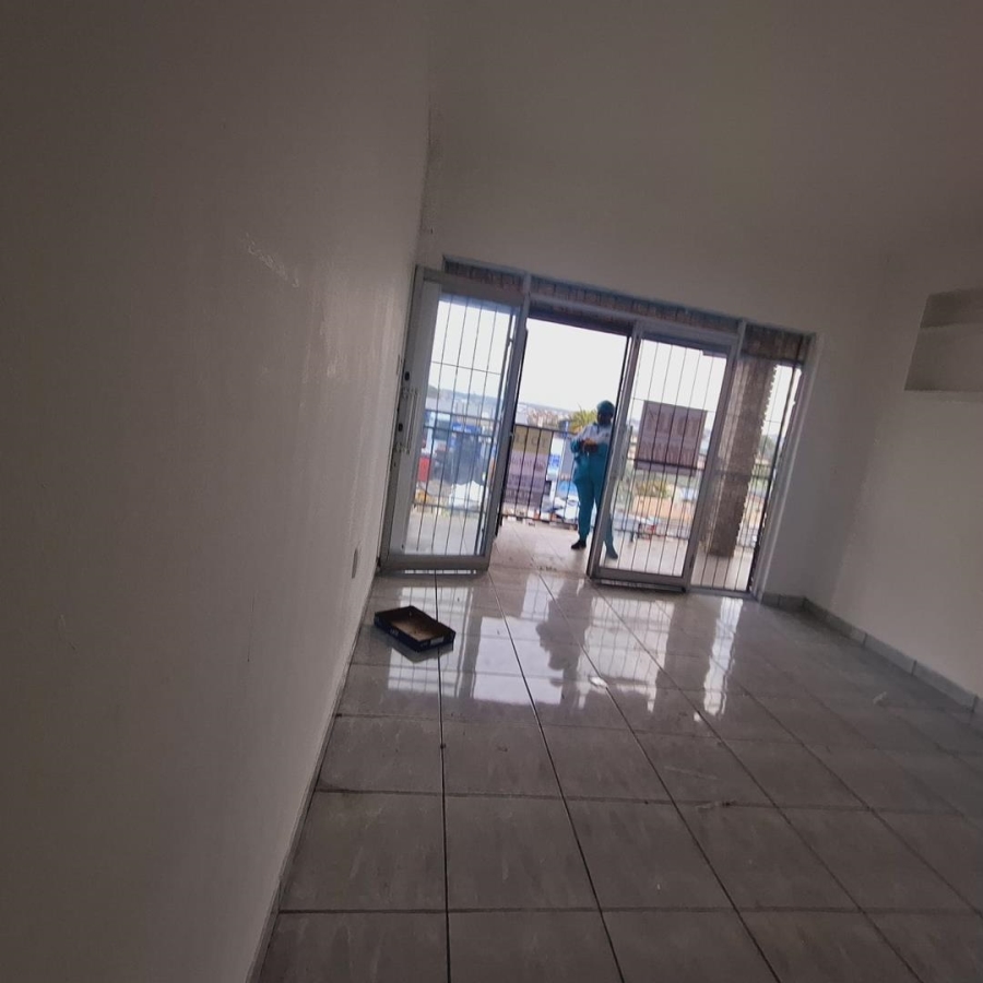 To Let 0 Bedroom Property for Rent in Westcliff KwaZulu-Natal