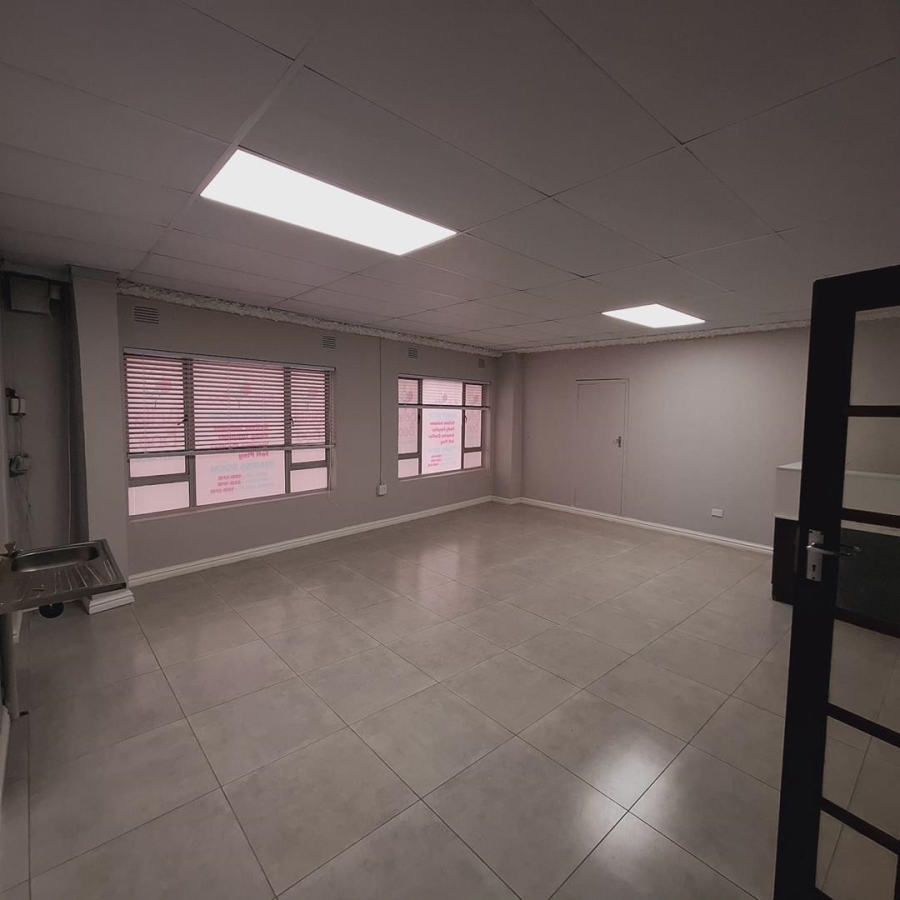 To Let Commercial Property for Rent in Malvern KwaZulu-Natal