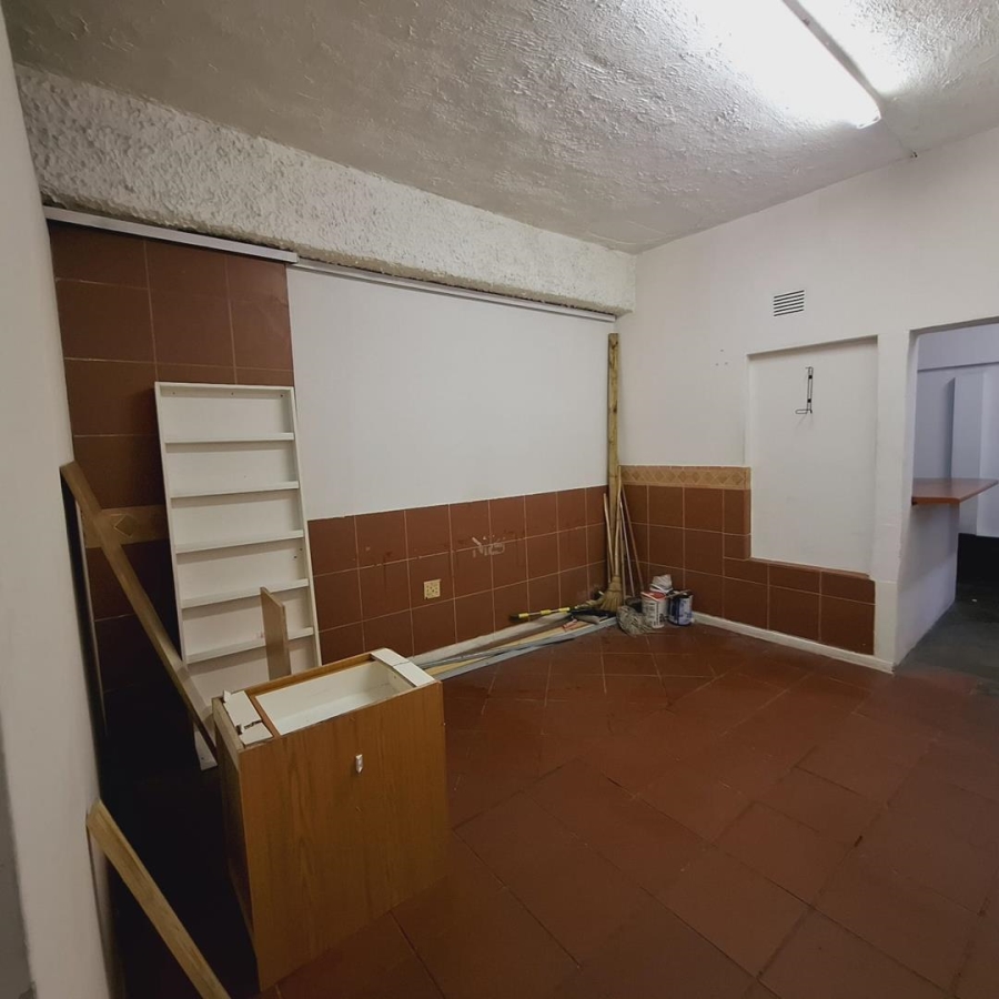 To Let Commercial Property for Rent in Malvern KwaZulu-Natal