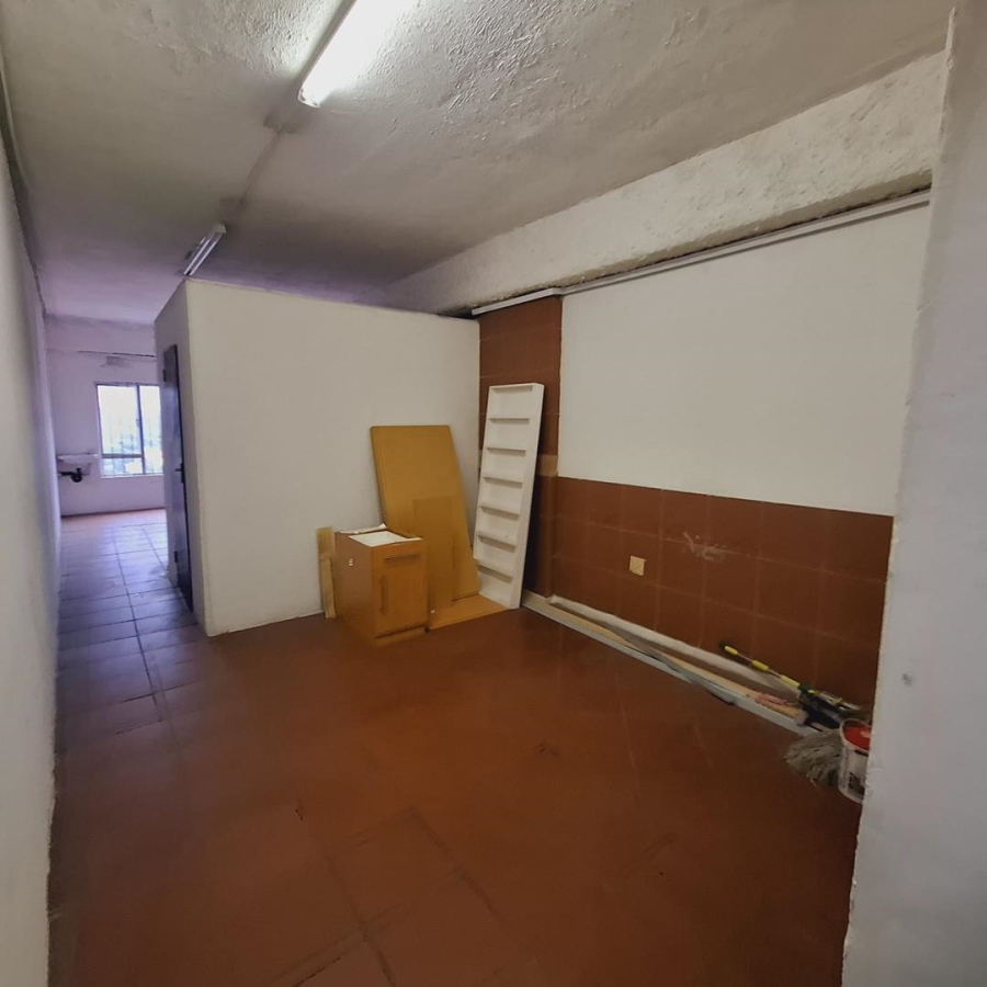 To Let Commercial Property for Rent in Malvern KwaZulu-Natal