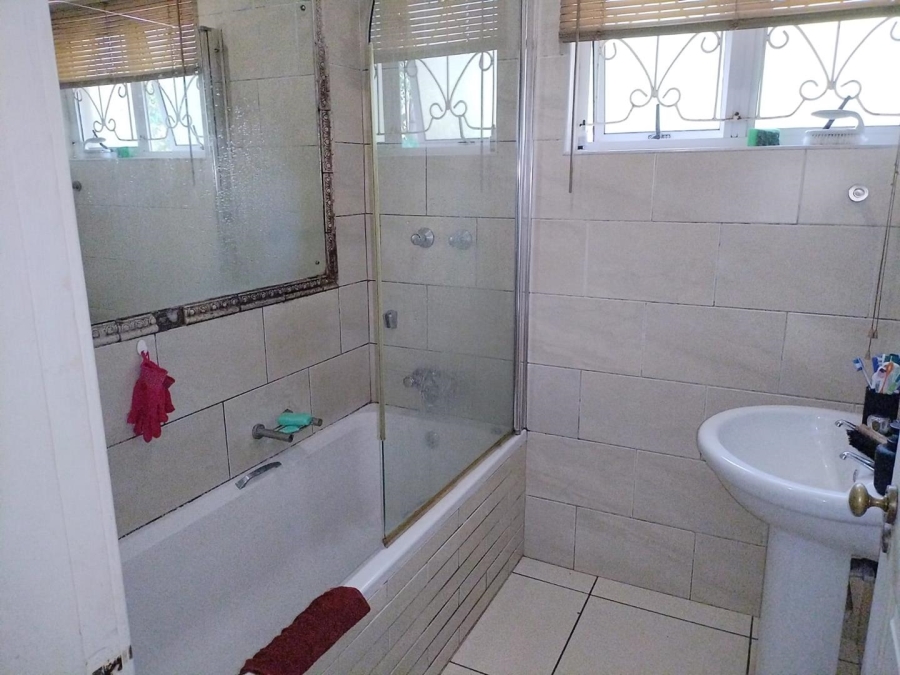 4 Bedroom Property for Sale in Durban North KwaZulu-Natal