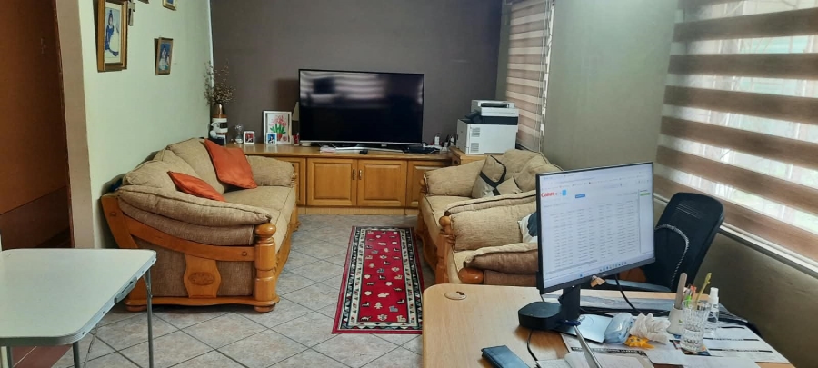 4 Bedroom Property for Sale in Bonela KwaZulu-Natal