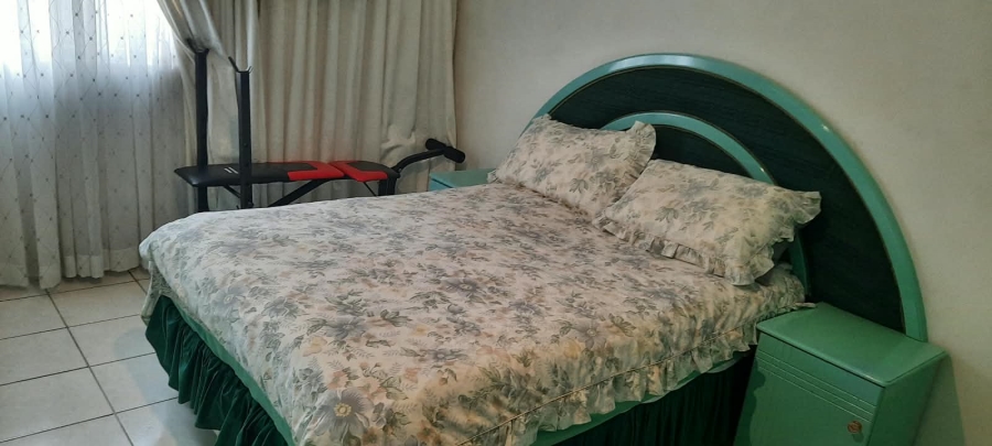 4 Bedroom Property for Sale in Bonela KwaZulu-Natal