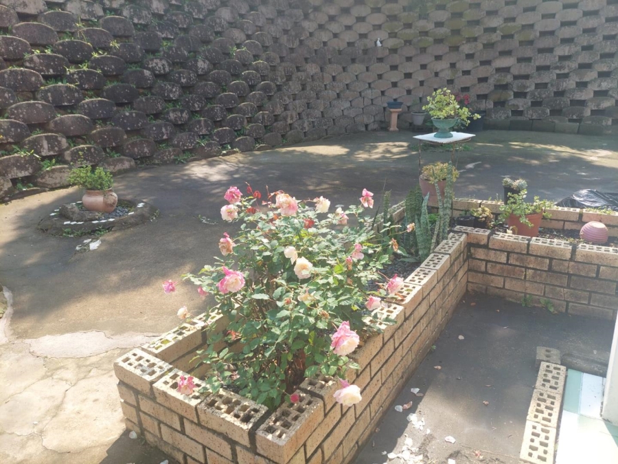 4 Bedroom Property for Sale in Bonela KwaZulu-Natal