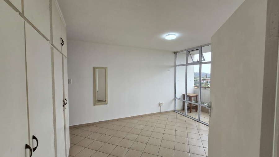 1 Bedroom Property for Sale in Pinetown KwaZulu-Natal