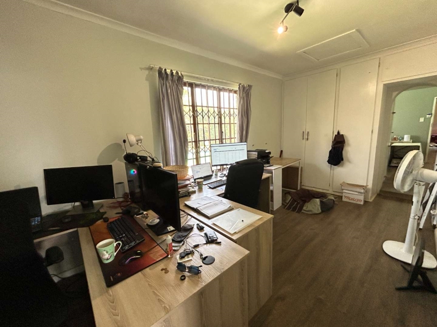 2 Bedroom Property for Sale in Hillcrest KwaZulu-Natal