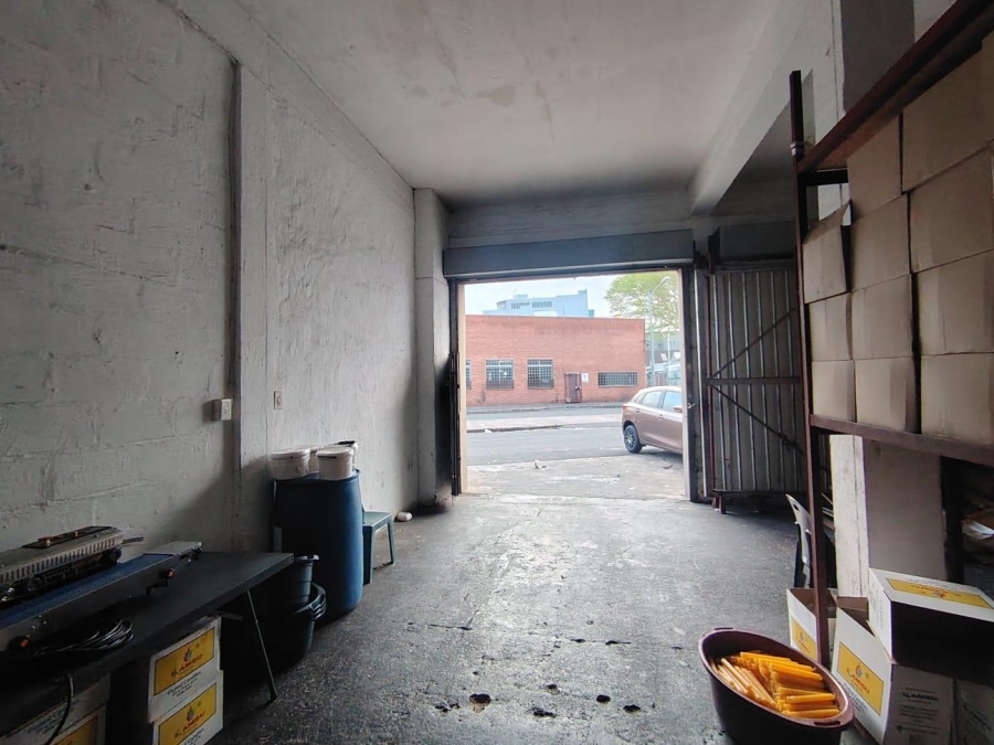 To Let Commercial Property for Rent in South Beach KwaZulu-Natal
