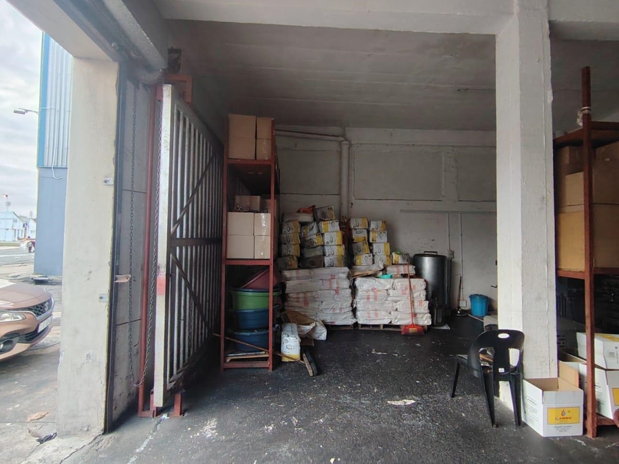 To Let Commercial Property for Rent in South Beach KwaZulu-Natal