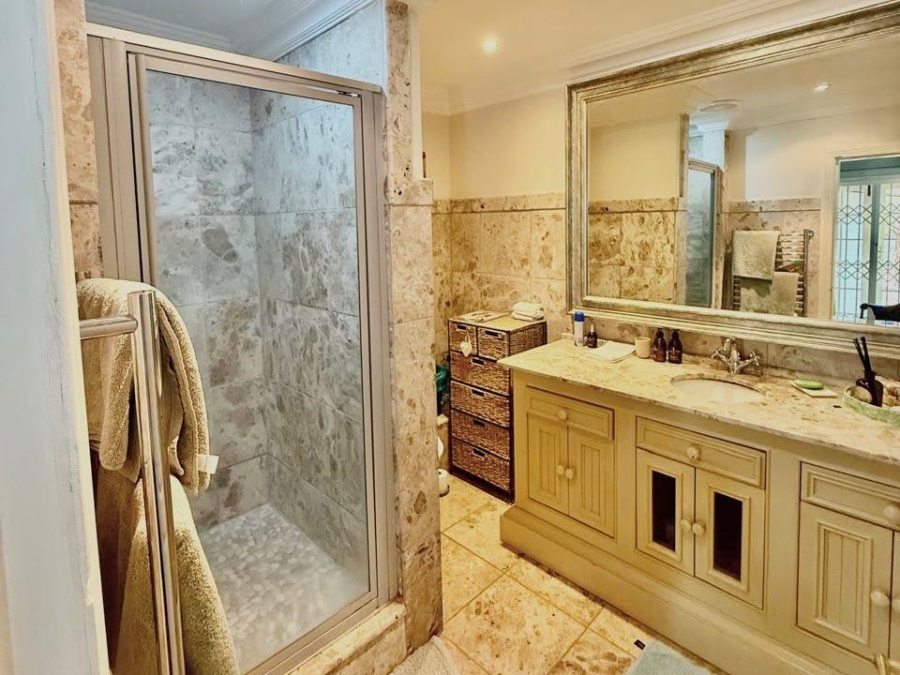 6 Bedroom Property for Sale in Lions River KwaZulu-Natal