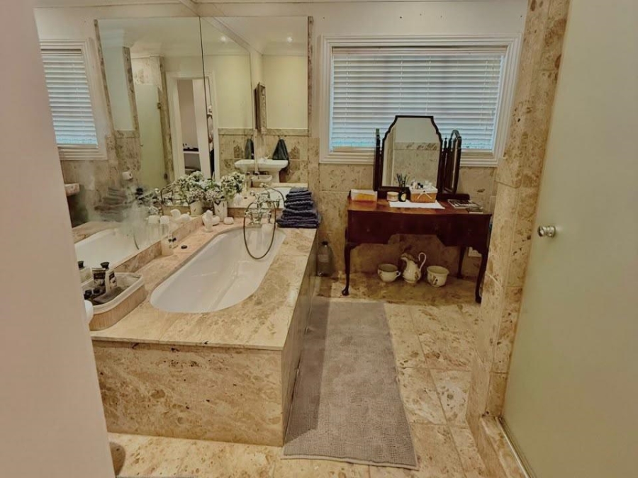 6 Bedroom Property for Sale in Lions River KwaZulu-Natal