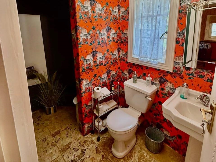 6 Bedroom Property for Sale in Lions River KwaZulu-Natal