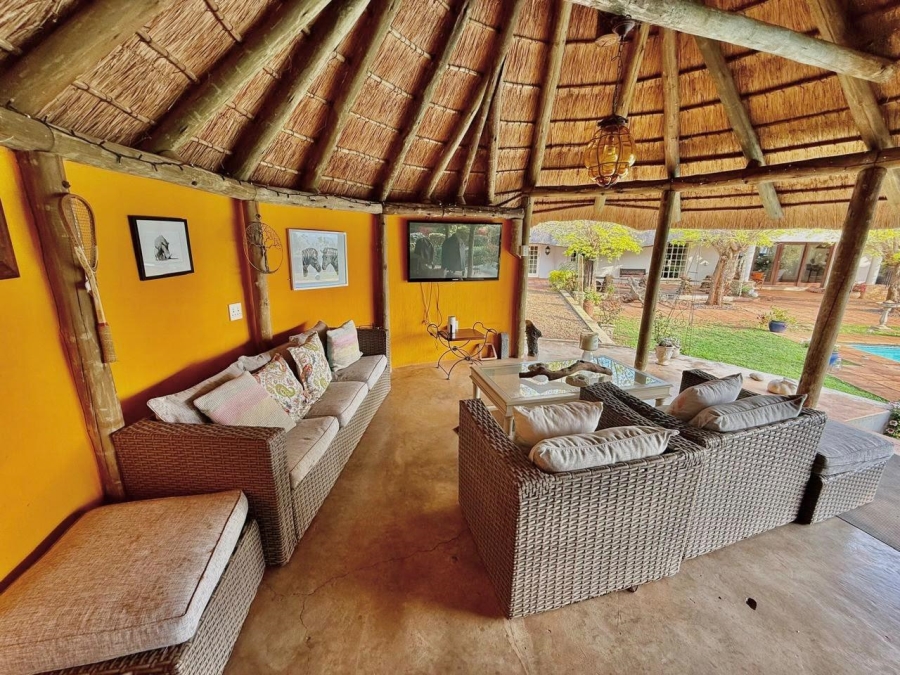 6 Bedroom Property for Sale in Lions River KwaZulu-Natal