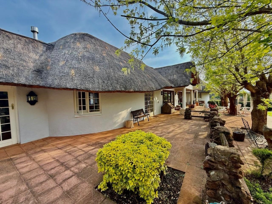 6 Bedroom Property for Sale in Lions River KwaZulu-Natal