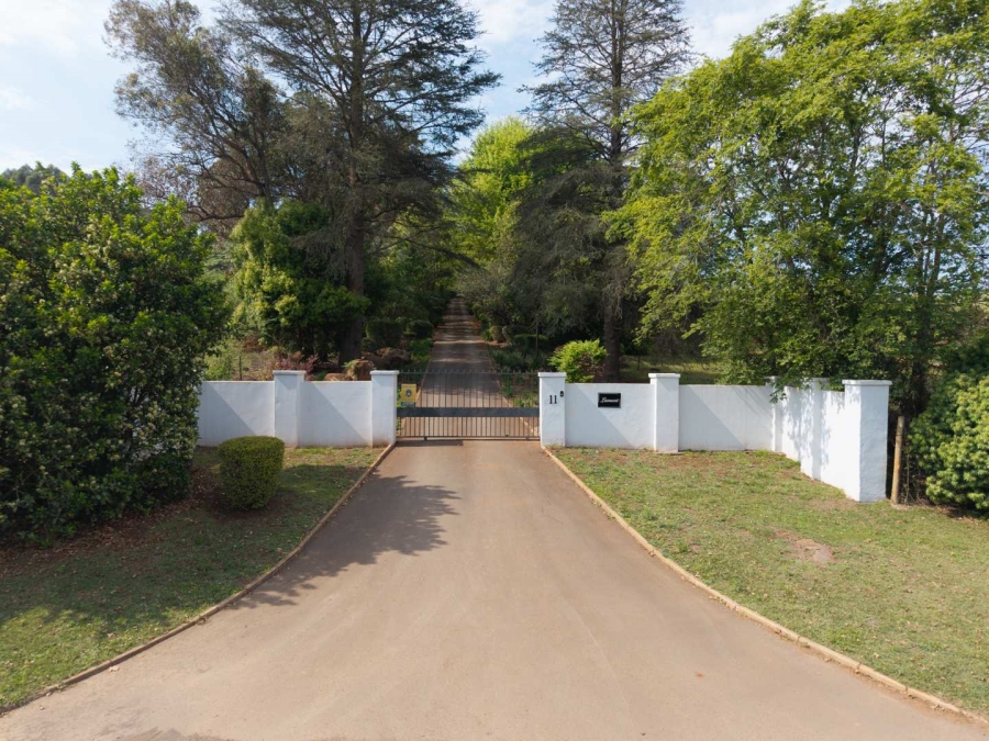 6 Bedroom Property for Sale in Lions River KwaZulu-Natal