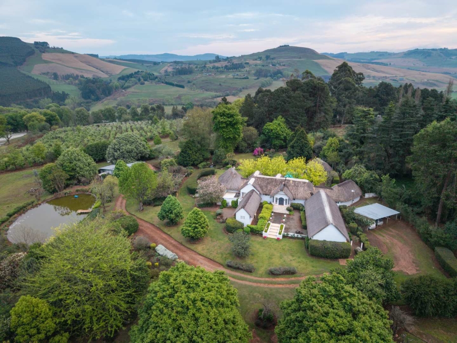 6 Bedroom Property for Sale in Lions River KwaZulu-Natal