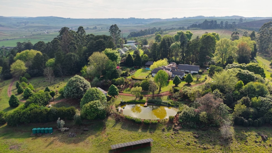 6 Bedroom Property for Sale in Lions River KwaZulu-Natal