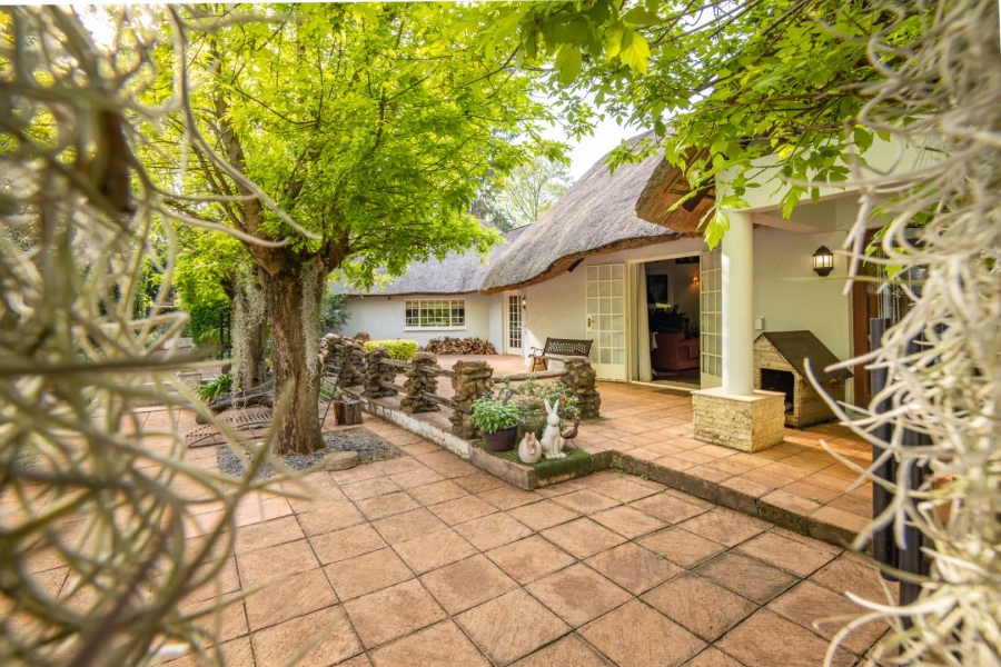 6 Bedroom Property for Sale in Lions River KwaZulu-Natal