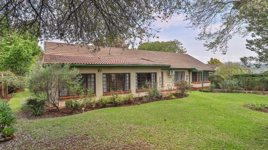 4 Bedroom Property for Sale in Greendale KwaZulu-Natal