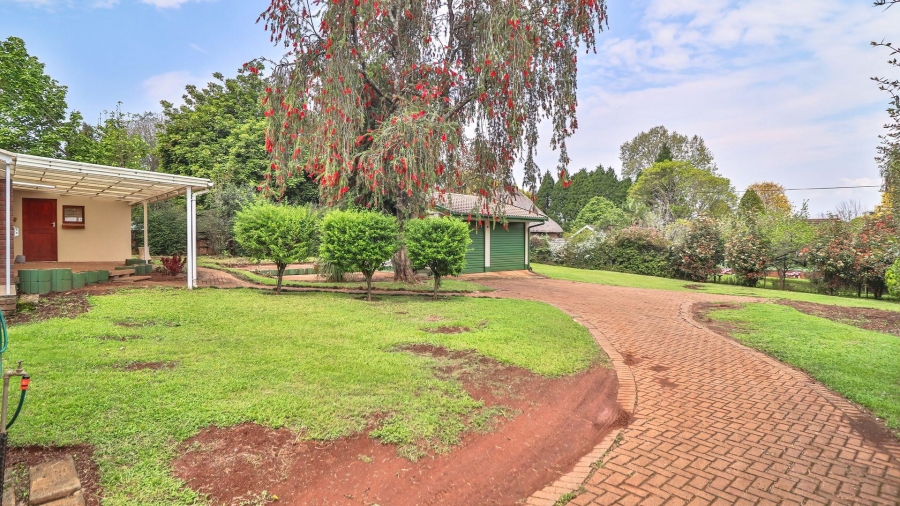 4 Bedroom Property for Sale in Greendale KwaZulu-Natal