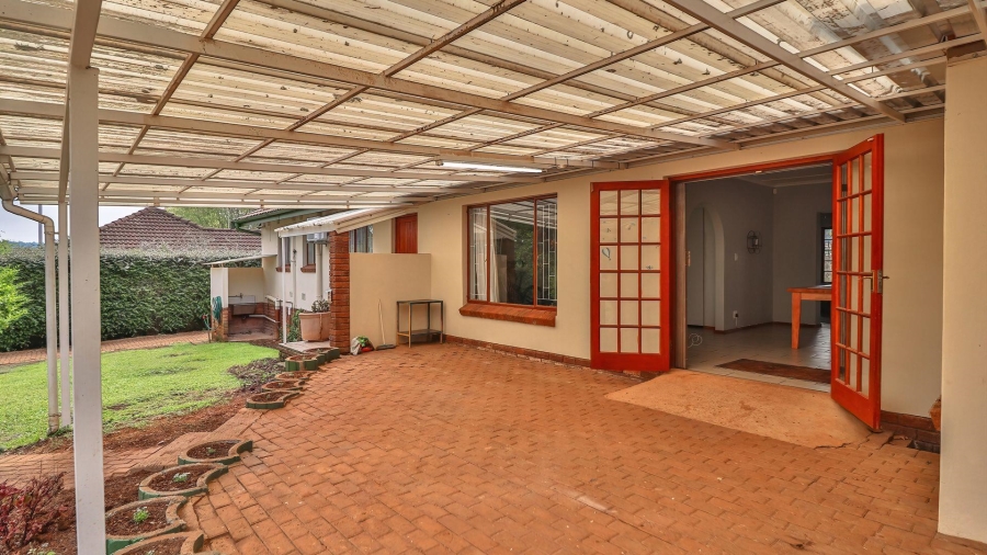 4 Bedroom Property for Sale in Greendale KwaZulu-Natal