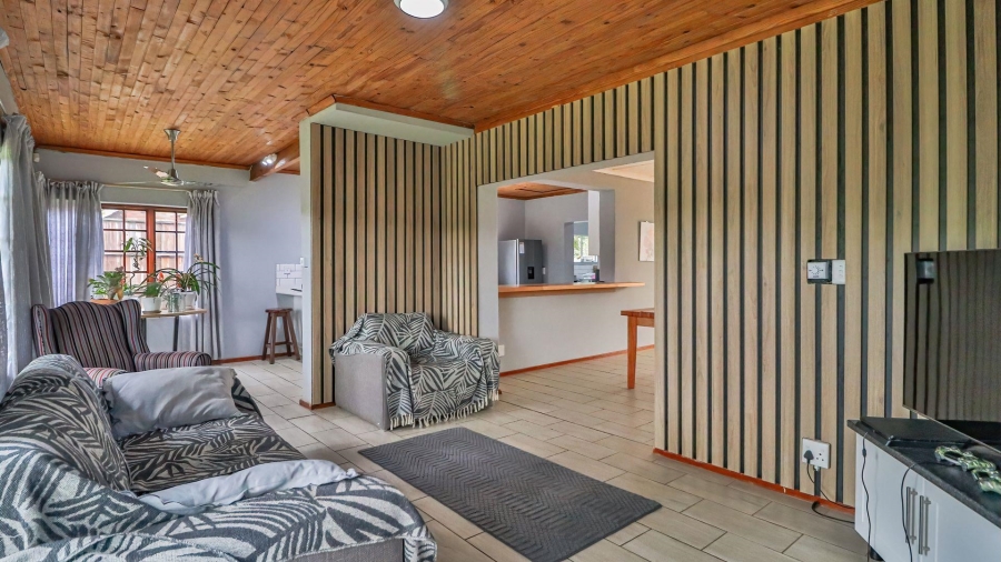 4 Bedroom Property for Sale in Greendale KwaZulu-Natal