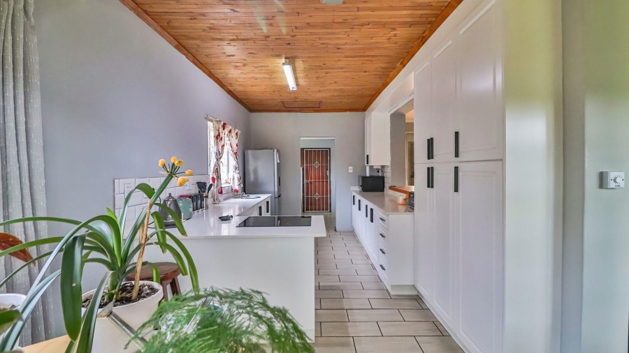 4 Bedroom Property for Sale in Greendale KwaZulu-Natal