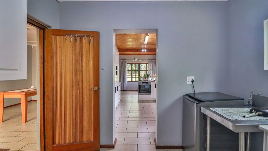 4 Bedroom Property for Sale in Greendale KwaZulu-Natal