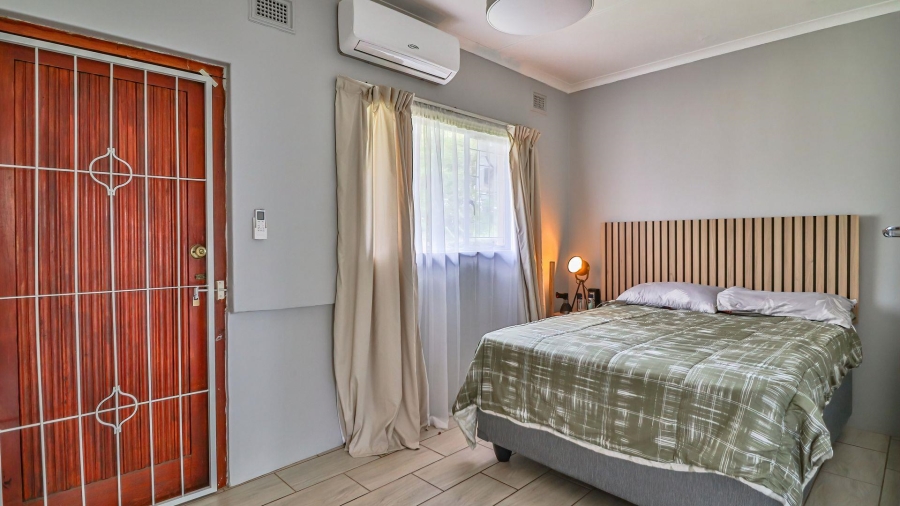 4 Bedroom Property for Sale in Greendale KwaZulu-Natal
