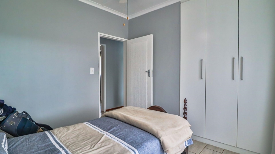 4 Bedroom Property for Sale in Greendale KwaZulu-Natal