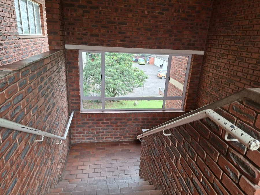 To Let 2 Bedroom Property for Rent in Pinetown KwaZulu-Natal