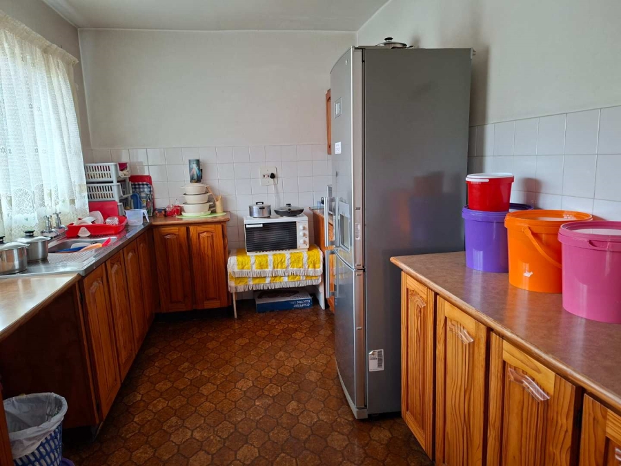 To Let 2 Bedroom Property for Rent in Pinetown KwaZulu-Natal