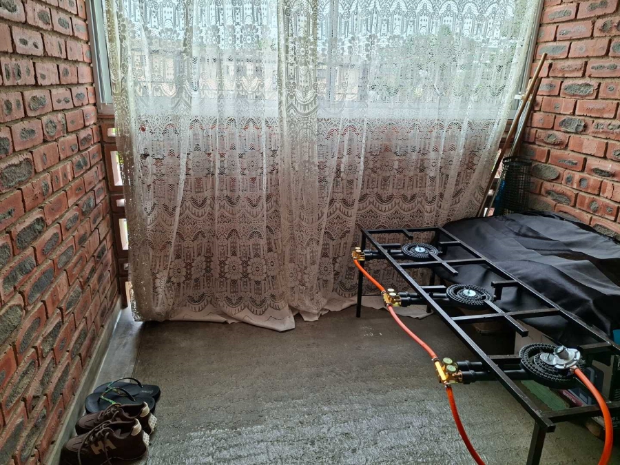 To Let 2 Bedroom Property for Rent in Pinetown KwaZulu-Natal