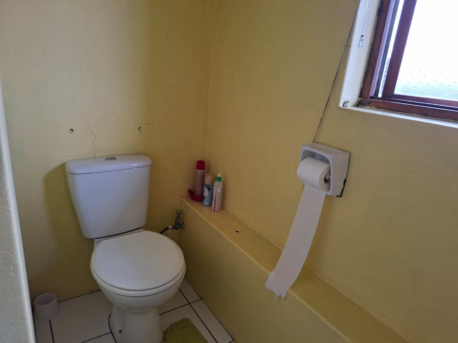 To Let 2 Bedroom Property for Rent in Pinetown KwaZulu-Natal
