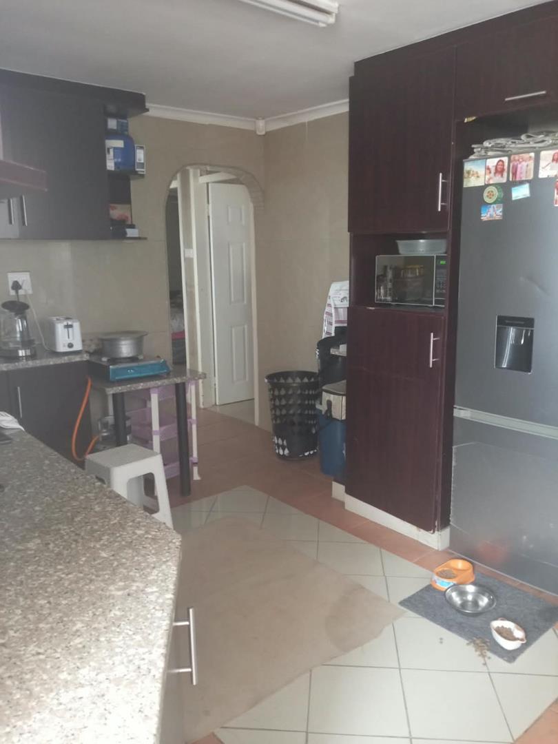 7 Bedroom Property for Sale in Phoenix KwaZulu-Natal