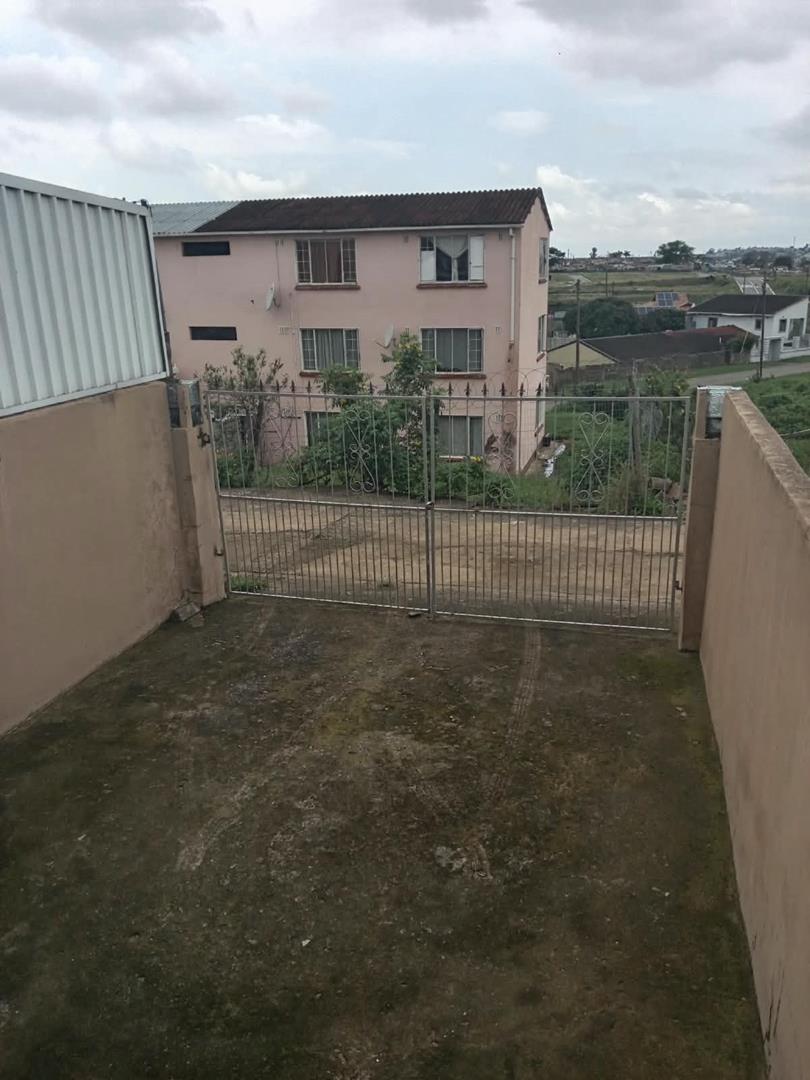 2 Bedroom Property for Sale in Phoenix KwaZulu-Natal