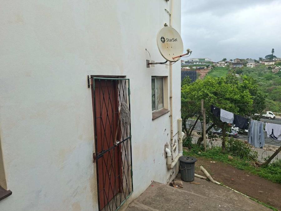 6 Bedroom Property for Sale in Clare Hills KwaZulu-Natal