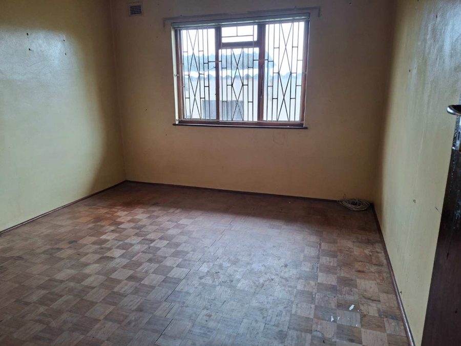 6 Bedroom Property for Sale in Clare Hills KwaZulu-Natal