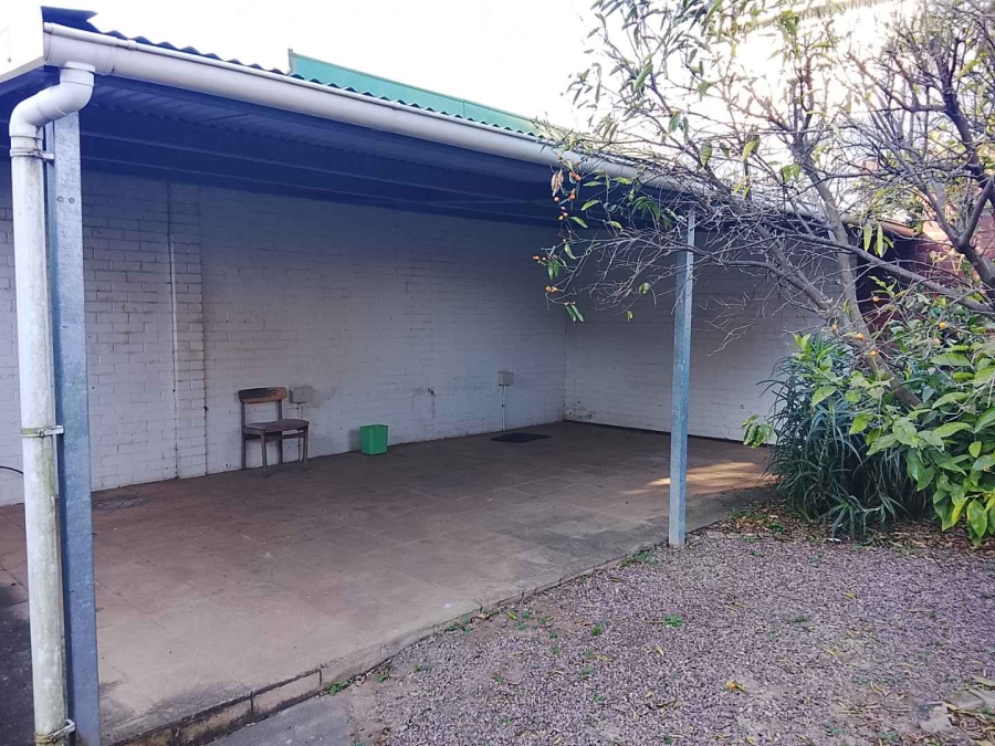 Commercial Property for Sale in Scottsville KwaZulu-Natal