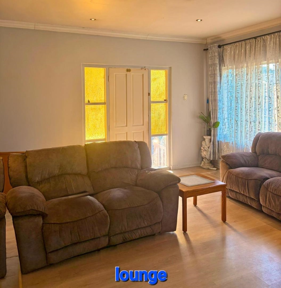 3 Bedroom Property for Sale in Glen Hills KwaZulu-Natal