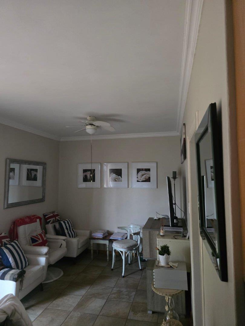 To Let 1 Bedroom Property for Rent in Forest Hills KwaZulu-Natal