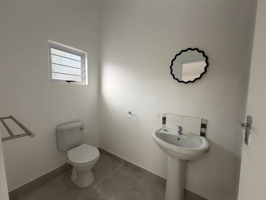To Let 2 Bedroom Property for Rent in Park Hill KwaZulu-Natal