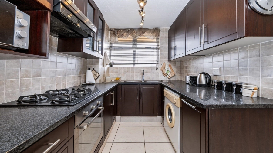 2 Bedroom Property for Sale in Amanzimtoti KwaZulu-Natal