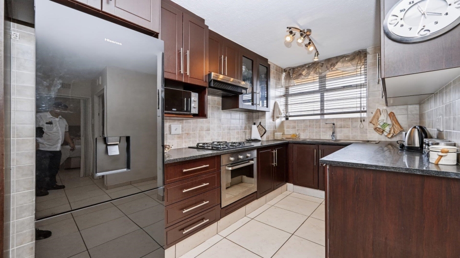 2 Bedroom Property for Sale in Amanzimtoti KwaZulu-Natal