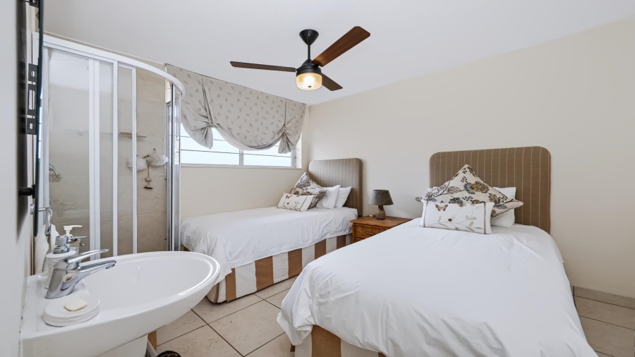 2 Bedroom Property for Sale in Amanzimtoti KwaZulu-Natal