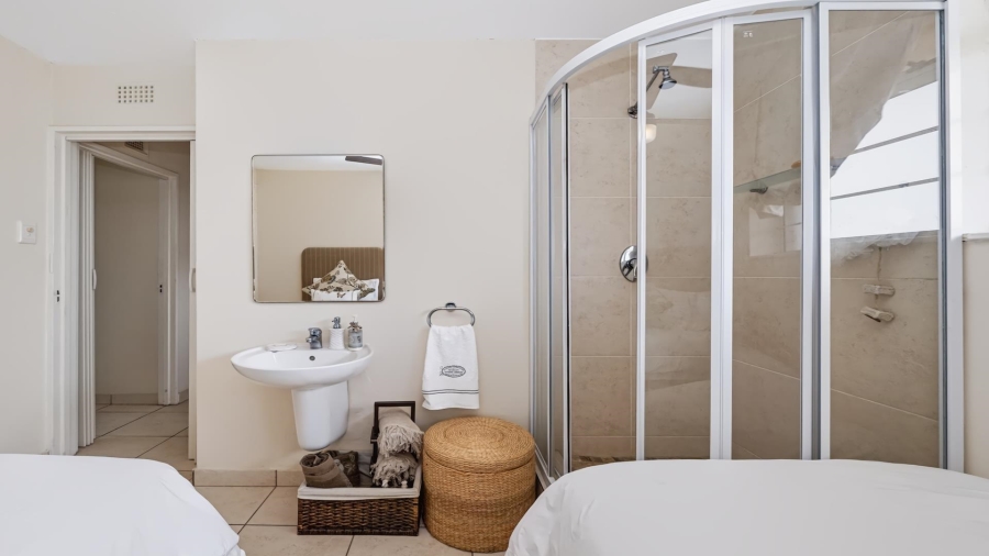 2 Bedroom Property for Sale in Amanzimtoti KwaZulu-Natal