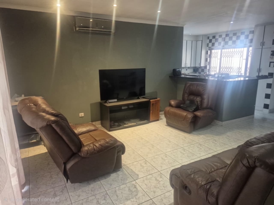 3 Bedroom Property for Sale in Northdene KwaZulu-Natal